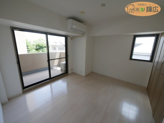 【寝室】 | ロイヤルシャトー東加古川　2階