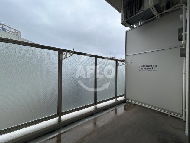 エステムコート阿波座プレミアムのバルコニー|エステムコート阿波座プレミアム　バルコニー