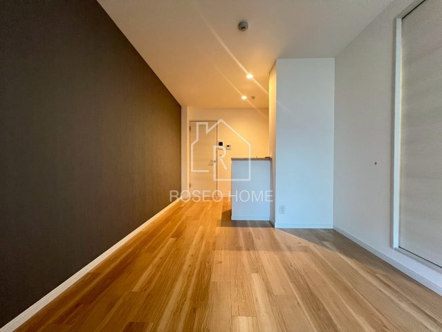  SOAR MORINOMIYAの居間・リビング|同マンション別部屋：参考写真