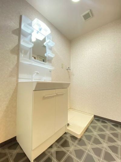 【洗面所】 | カーサフィオーレ弐番館 
