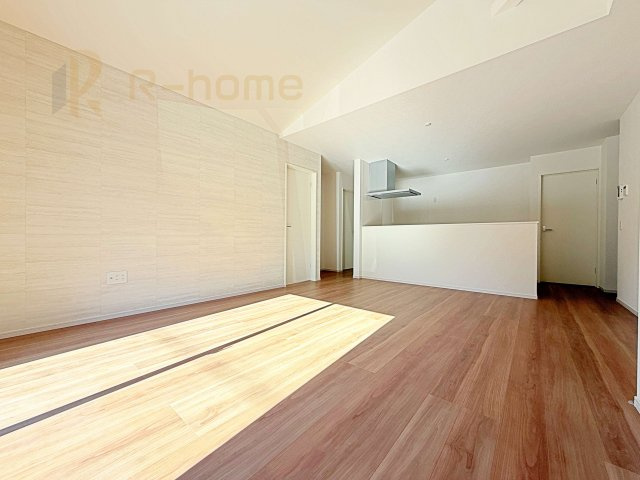 龍ケ崎市城ノ内8期　新築戸建て　1号棟の居間・リビング|広々としたLDK♪充分な広さがあり、ご家族でインテリアのレイアウトを考えるのも楽しみですね！