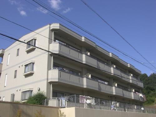 Ｅｌｌｅ　Ｂｏｎｈｅｕｒの外観