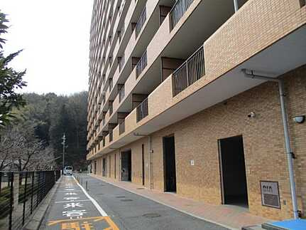 ダイアパレスウエストシティ四季の杜の外観