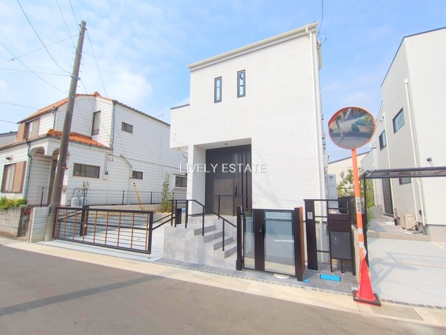 草加市花栗3丁目 新築分譲住宅 全9棟 6号棟の外観パース