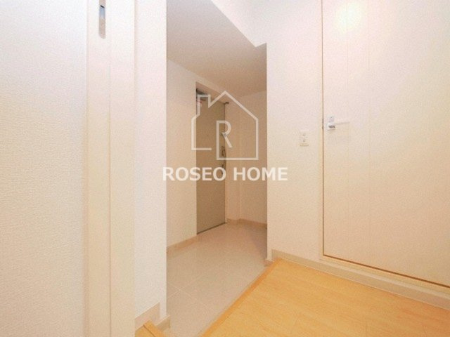 クローバー・ビュー上本町の玄関