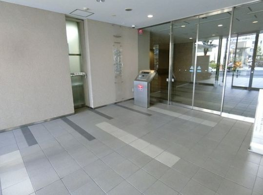 ドリームタワーキュアレジデンスのエントランス