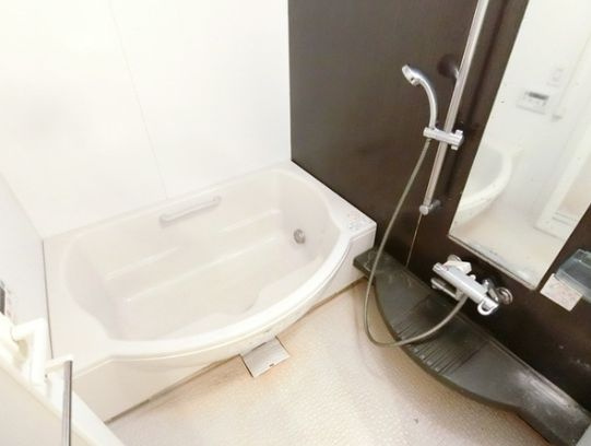 ドリームタワーキュアレジデンスの浴室|※イメージ別号室写真