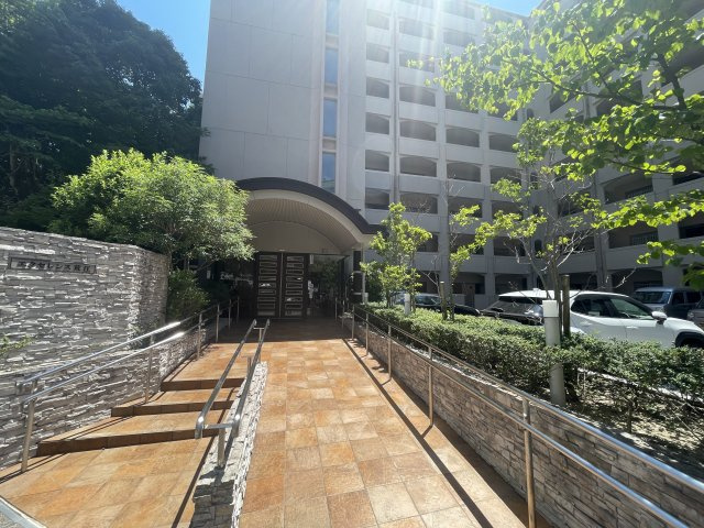 エクセレンス荒江