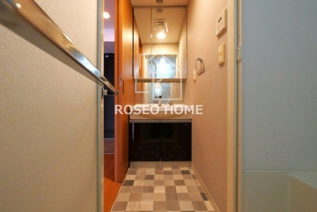 クリーデンス福島の洗面所