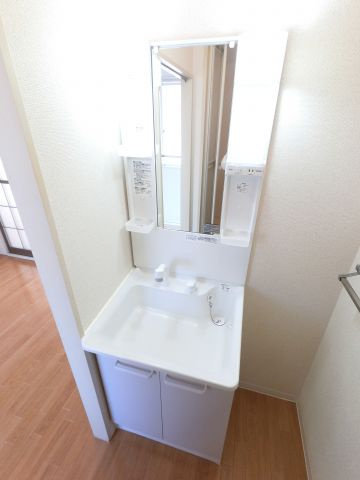 【独立洗面台】 | ※仕様は異なる可能性がございます