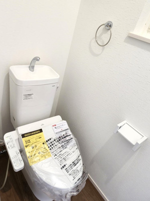 【トイレ】 | 池田市豊島北２丁目新築戸建 | 1階トイレ