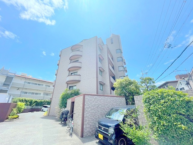 メルヴェーユKOMADORIの外観