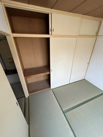 シティハイツ金杉の収納