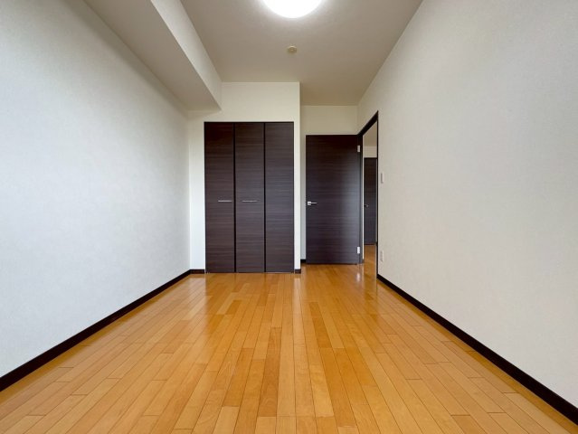 【洋室】 | アンピール弥生が丘