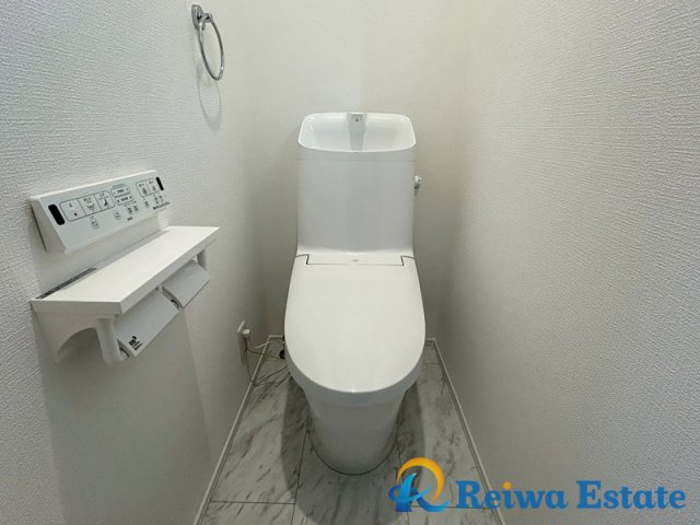新築戸建　茅ヶ崎市浜須賀のトイレ