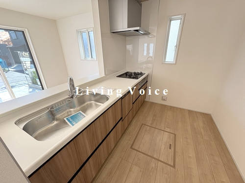 【玄関】 | 【仲介手数料０円】相模原市南区相模台6丁目2期　新築一戸建て　全2棟 | 相模原市南区相模台6丁目2期　新築一戸建て　全2棟