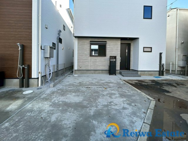 新築戸建　茅ヶ崎市浜須賀の駐車場