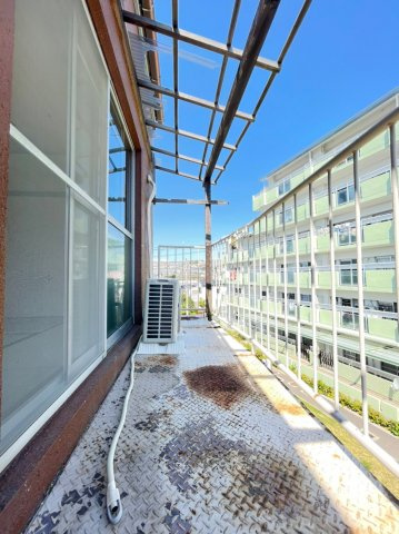 リバーサイドハイツのバルコニー