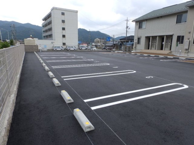 【駐車場】 | ハイム新町西