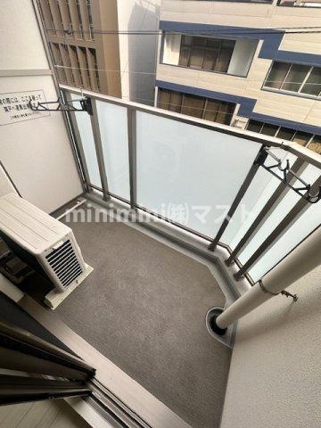 LiveCasa本町のバルコニー