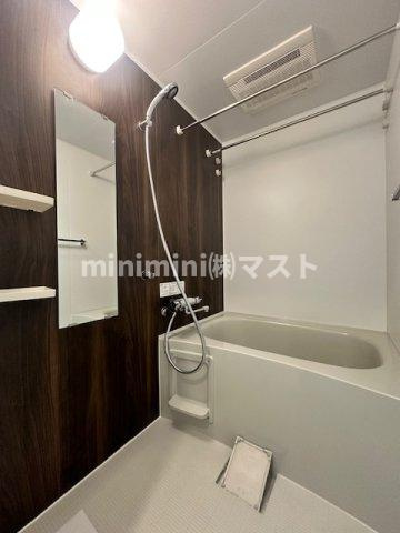 LiveCasa本町の浴室