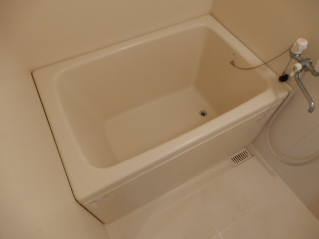 マンション堂本の浴室