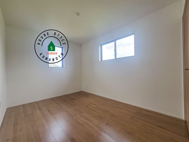 N・上益城郡益城町大字古閑第2-2棟（1号棟）　の子供部屋|穏やかな光が差し込む室内には、穏やかな時間が流れます。