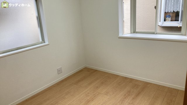 川口市行衛　中古一戸建ての子供部屋