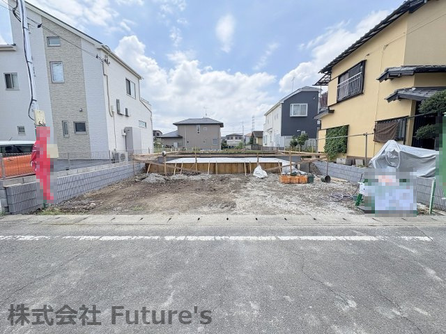 吉川市中曽根2丁目　新築戸建　全1棟の外観|現地の写真になります。