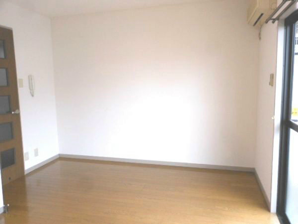 ハッピーバレイの居間・リビング