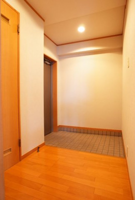 【玄関】 | メゾングレース | 玄関