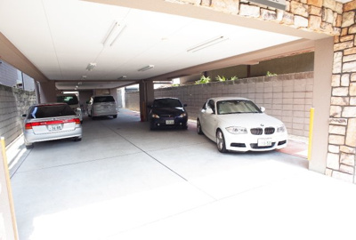 【駐車場】 | メゾングレース | 駐車場