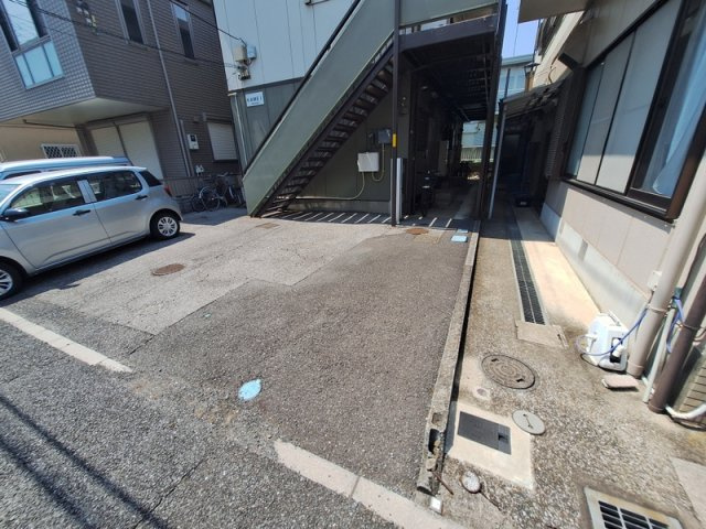 ＫＡＭＥＩの駐車場