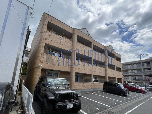 オーピュールの外観