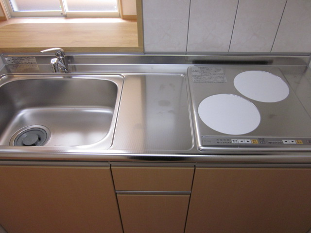 オーピュールのキッチン|ＩＨクッキングヒーター