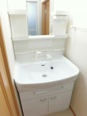 【洗面所】 | マーベラス | 広い洗面スペース