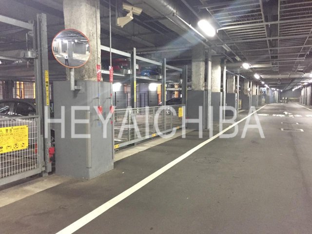 イーストコア曳舟一番館の駐車場