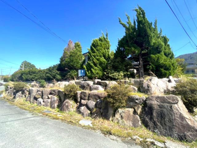 高島市鹿ケ瀬中古戸建の外観