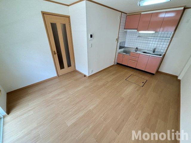 サンリット忠岡の居間・リビング