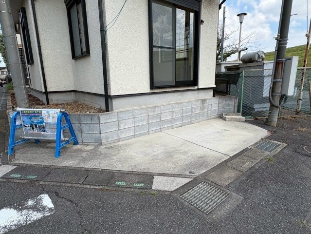 三郷市　新和4丁目　中古戸建の駐車場|駐車場の用意があります