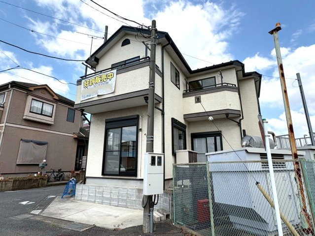 三郷市　新和4丁目　中古戸建の前面道路含む現地写真|前面道路含む現地写真です