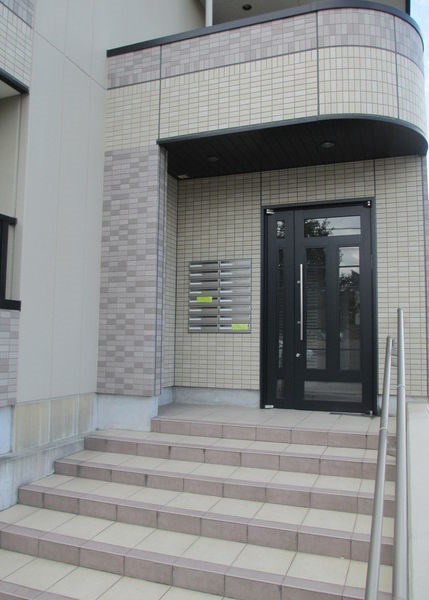 プランドールⅢのエントランス