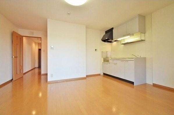 プランドールⅢの居間・リビング