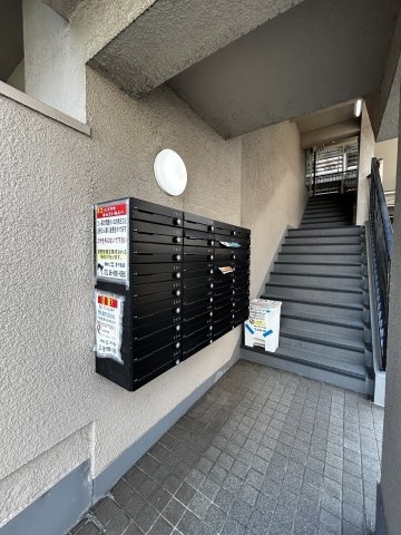 グリーンコーポ北加賀屋のエントランス