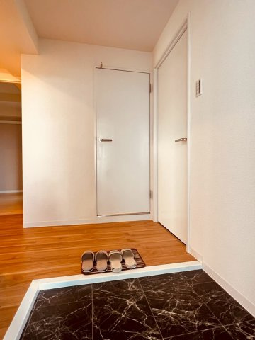 パームスクェアジェームス山の玄関