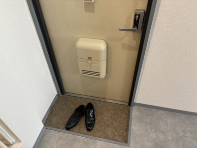 【玄関】 | ロイヤル千本南