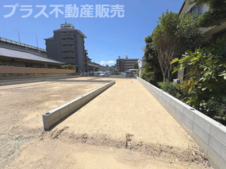 【外観】 | 現地写真。プラス不動産販売なら、現場の全ての棟をまとめてご見学頂けます。