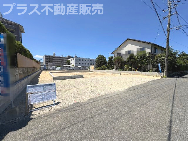 【外観】 | 福岡市西区今宿東2丁目　号棟（全2棟）【仲介手数料無料・0円】 | 現地写真。プラス不動産販売なら、現場の全ての棟をまとめてご見学頂けます。