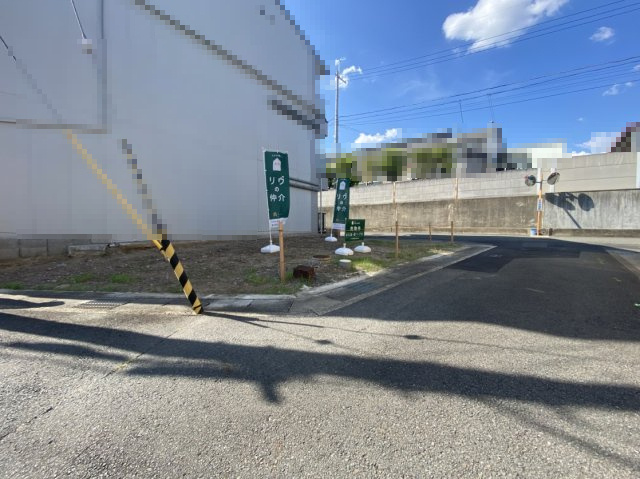 【成約済】長岡京市東神足2丁目の前面道路含む現地写真|建物参考プランのご説明も可能です！
お気軽にご相談ください。