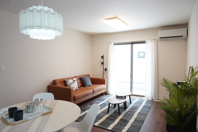 越谷市大字下間久里 新築分譲住宅 全2棟 No,1の居間・リビング